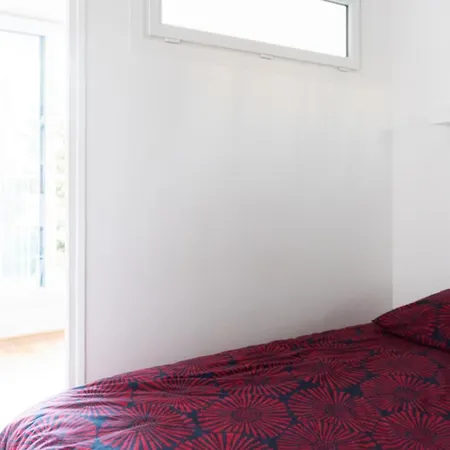 Spacious Close To Nation
